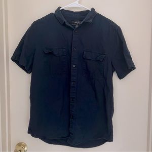 NAVY BLUE SHORT SLEEVED BUTTON UP SHIRT TOP